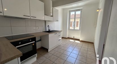 Apartment 1 room of 32 m² in Toulon (83200)