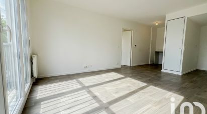 Apartment 2 rooms of 45 m² in Trappes (78190)