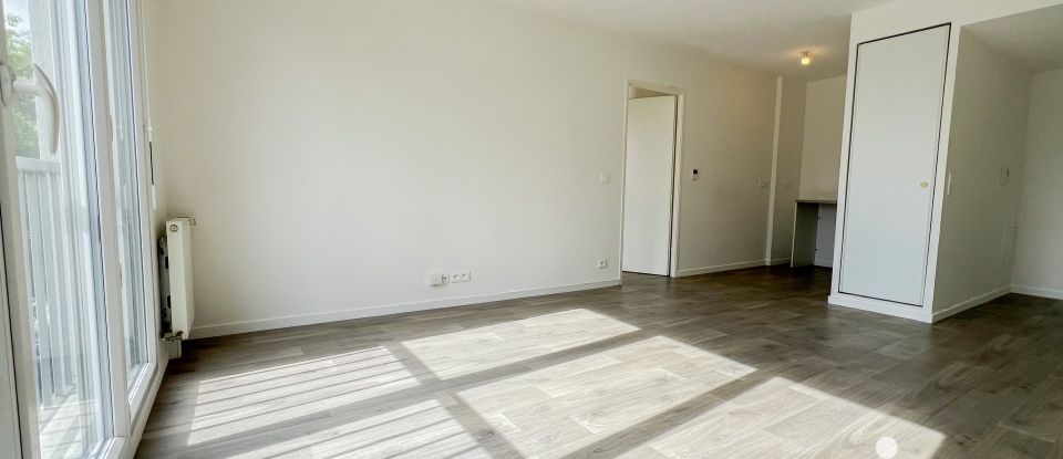 Appartement 2 pièces de 45 m² à Trappes (78190)