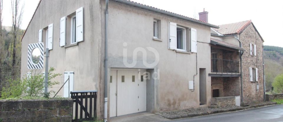 Maison 7 pièces de 160 m² à Versols-et-Lapeyre (12400)