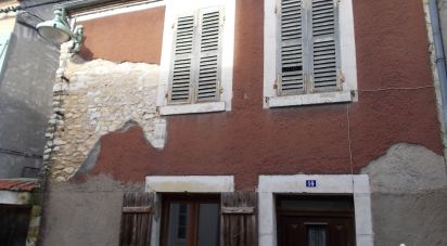 House 6 rooms of 121 m² in Cosne-Cours-sur-Loire (58200)