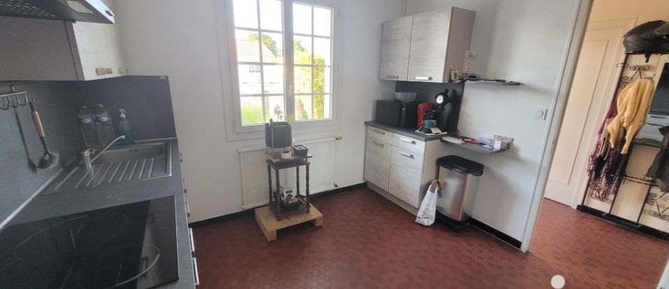 Maison 3 pièces de 81 m² à Châtillon-sur-Thouet (79200)