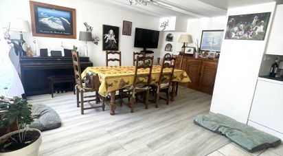 Village house 5 rooms of 117 m² in Fleury (11560)