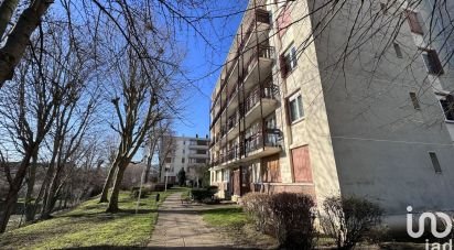 Appartement 5 pièces de 92 m² à Saint-Ouen-l'Aumône (95310)