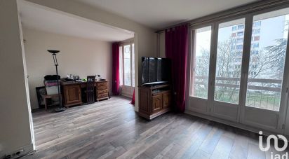 Appartement 5 pièces de 92 m² à Saint-Ouen-l'Aumône (95310)