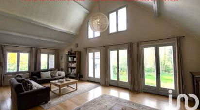 Maison 7 pièces de 210 m² à Jouy-en-Josas (78350)