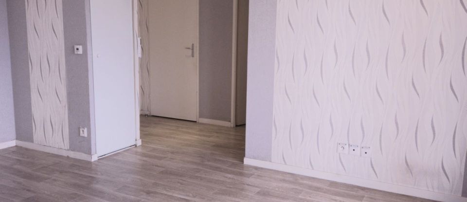 Apartment 3 rooms of 64 m² in Orléans (45100)