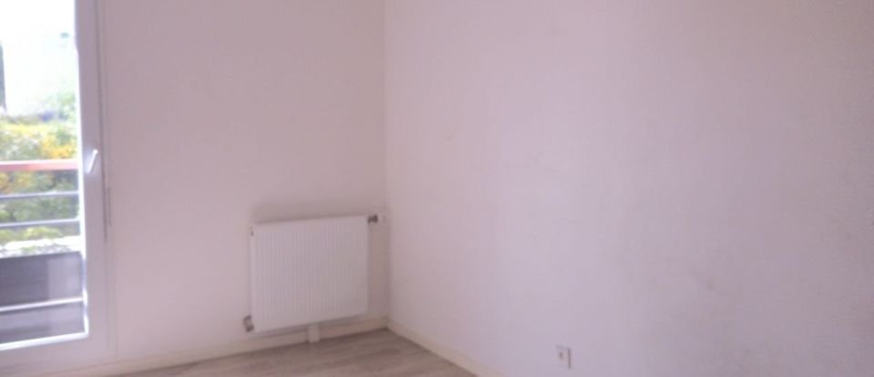 Apartment 3 rooms of 64 m² in Orléans (45100)