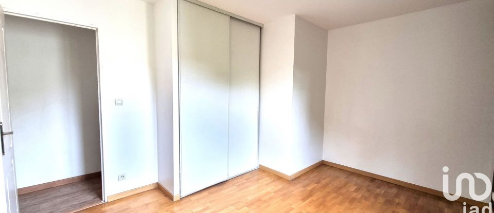 Appartement 6 pièces de 82 m² à La Ferté-Alais (91590)