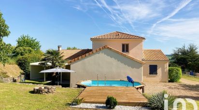 House 6 rooms of 132 m² in SENILLÉ (86100)