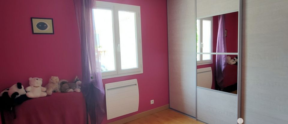 Maison 6 pièces de 132 m² à SENILLÉ (86100)