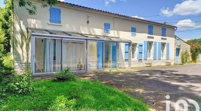 House 6 rooms of 164 m² in Saint-Crépin (17380)