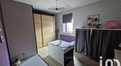 Town house 4 rooms of 108 m² in Carvin (62220)