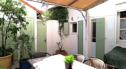 Maison 4 pièces de 81 m² à Arles (13200)
