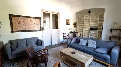 Maison 4 pièces de 81 m² à Arles (13200)