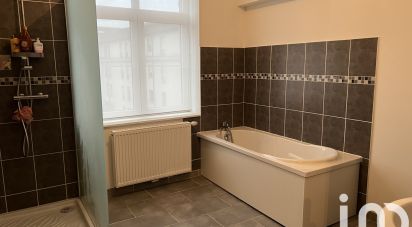 Apartment 5 rooms of 101 m² in Valenciennes (59300)