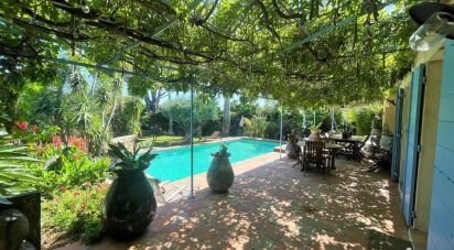 House 7 rooms of 169 m² in Grimaud (83310)