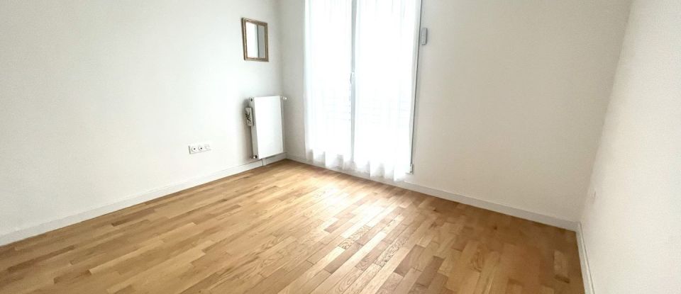 Apartment 4 rooms of 72 m² in La Garenne-Colombes (92250)