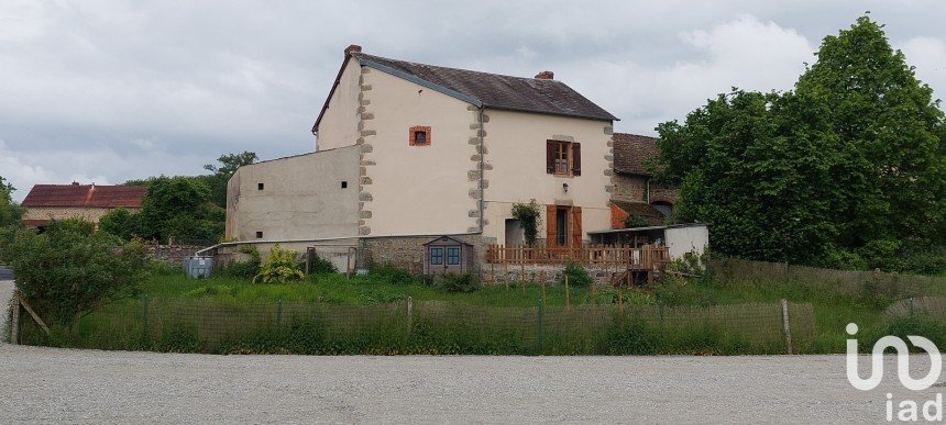 House 3 rooms of 68 m² in Rougnat (23700)
