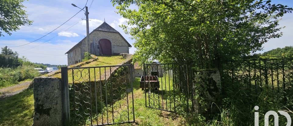 Maison 3 pièces de 101 m² à Saint-Mamet-la-Salvetat (15220)