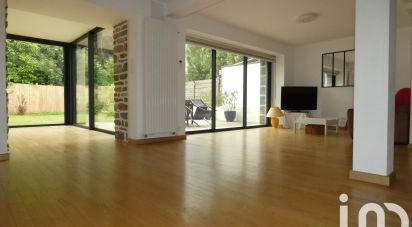 House 10 rooms of 230 m² in Rennes (35000)