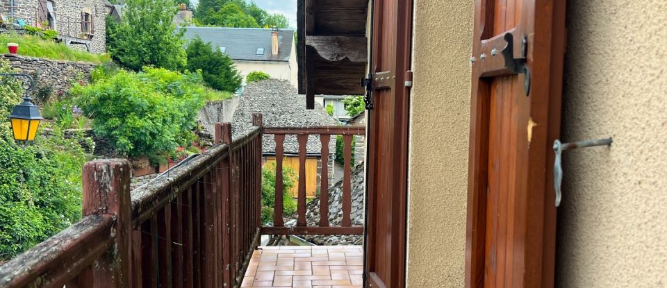 Maison de ville 4 pièces de 75 m² à Prades-d'Aubrac (12470)