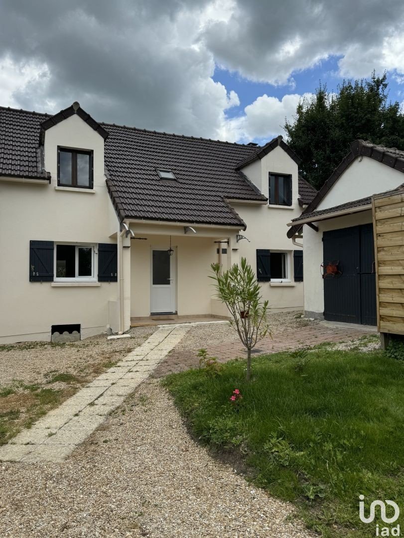 Vente Maison 150m² 6 Pièces à Moret-Loing-et-Orvanne (77250) - Iad France