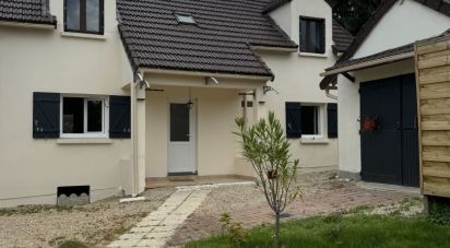 Maison 6 pièces de 150 m² à Moret Loing et Orvanne (77250)