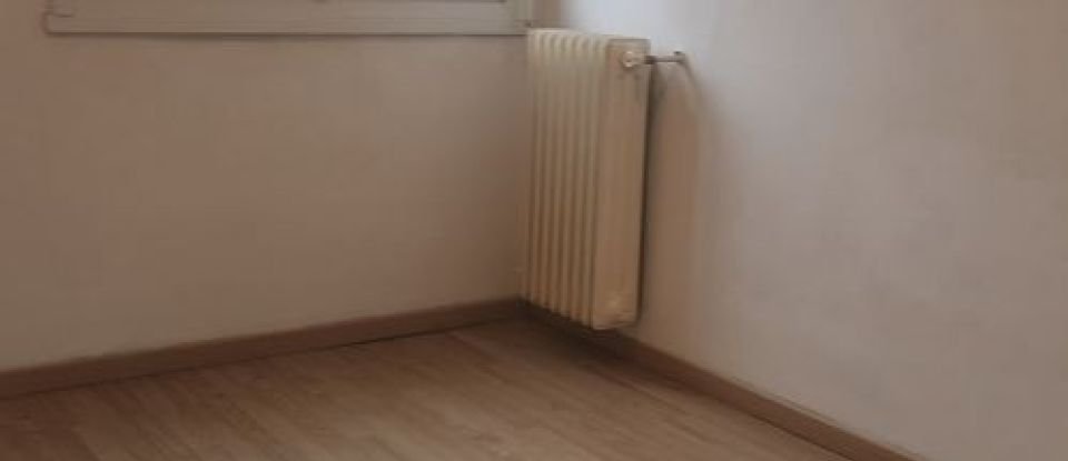 Apartment 4 rooms of 66 m² in Beauvais (60000)