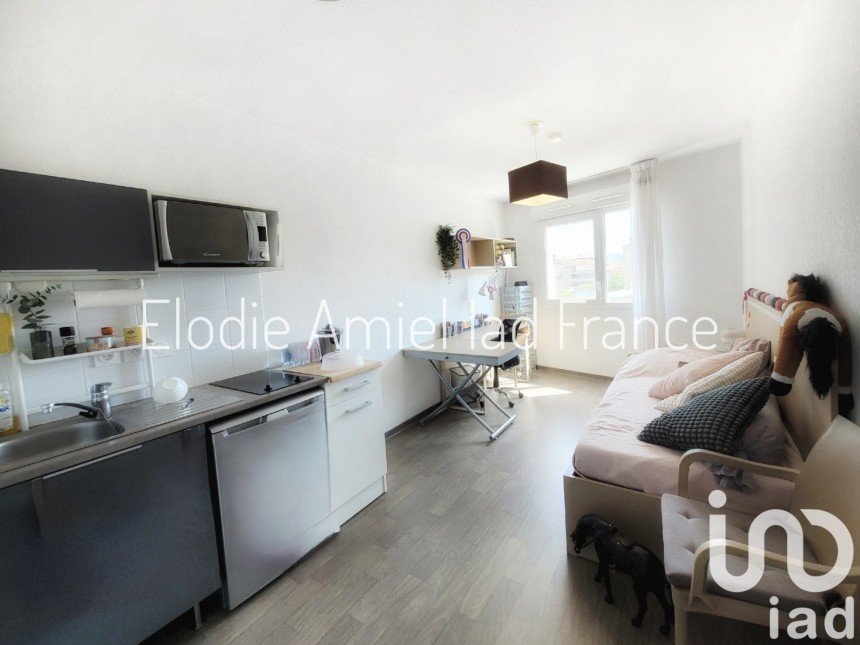 Studio 1 pièce de 21 m² à Marseille (13005)