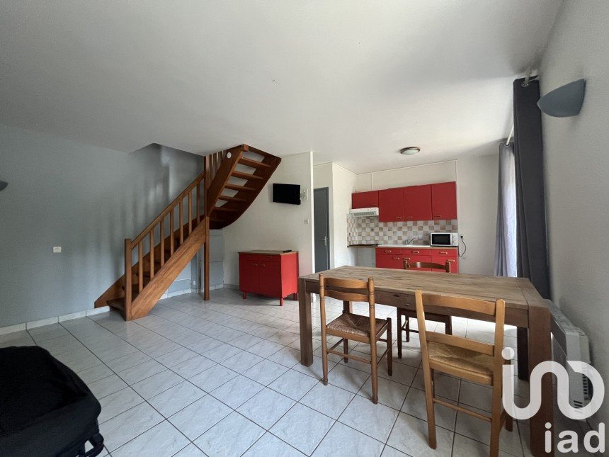 Duplex 4 rooms of 57 m² in Sulniac (56250)