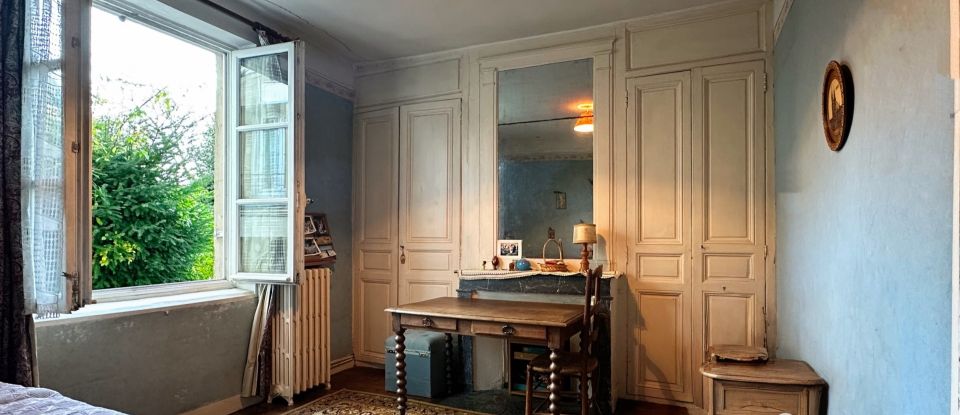 Apartment 4 rooms of 71 m² in Versailles (78000)