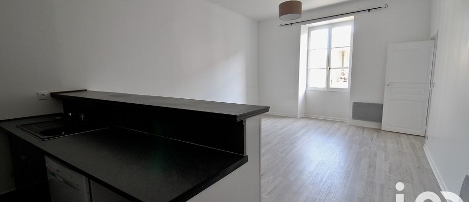 Apartment 2 rooms of 46 m² in Le Puy-en-Velay (43000)