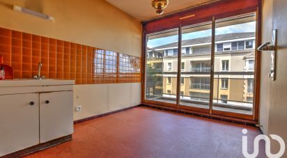 Apartment 3 rooms of 52 m² in Limoges (87000)