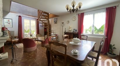 House 5 rooms of 147 m² in Châtel-Guyon (63140)