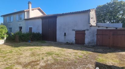 Country house 4 rooms of 91 m² in Saint-Pierre-d'Exideuil (86400)