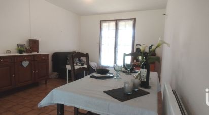 House 3 rooms of 58 m² in Coutras (33230)