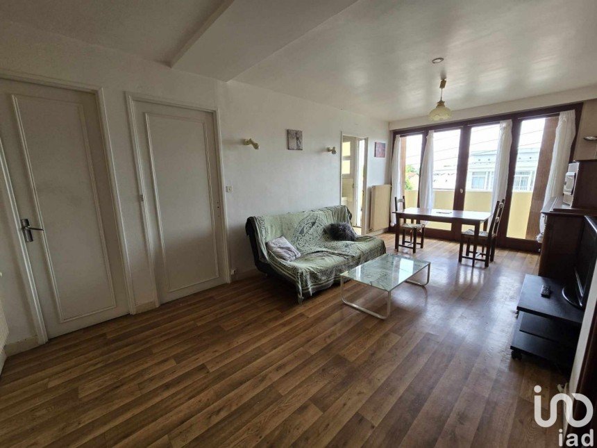 Apartment 3 rooms of 63 m² in Mont-de-Marsan (40000)