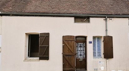 Town house 3 rooms of 48 m² in Villeneuve-sur-Yonne (89500)