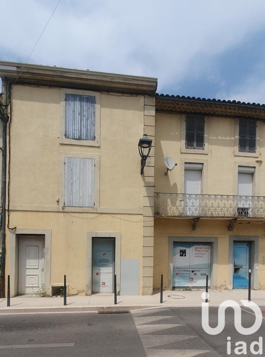 Building in Le Puy-Sainte-Réparade (13610) of 220 m²