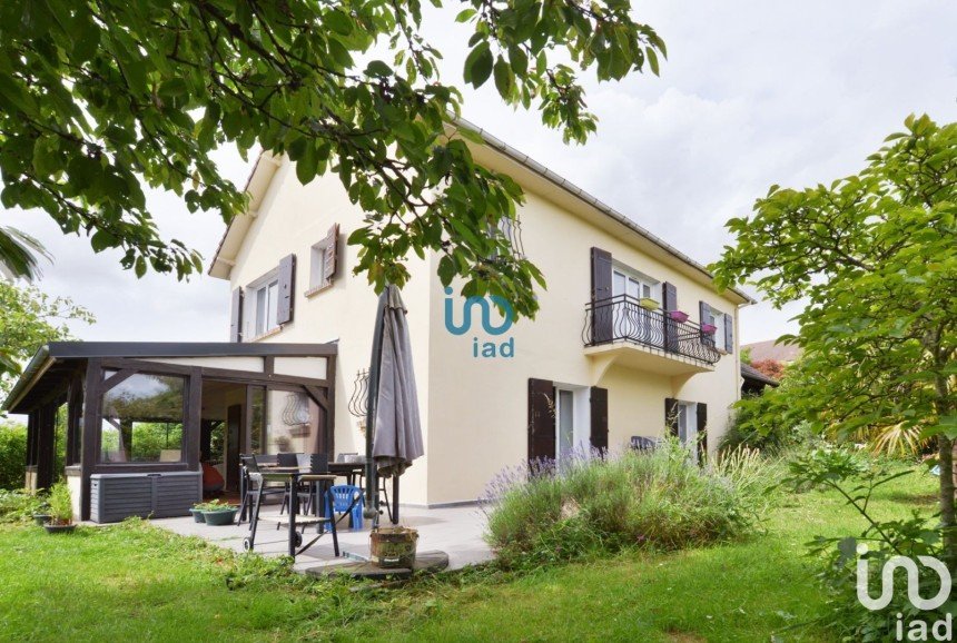 Vente Maison 141m² 6 Pièces à Varennes-Jarcy (91480) - Iad France