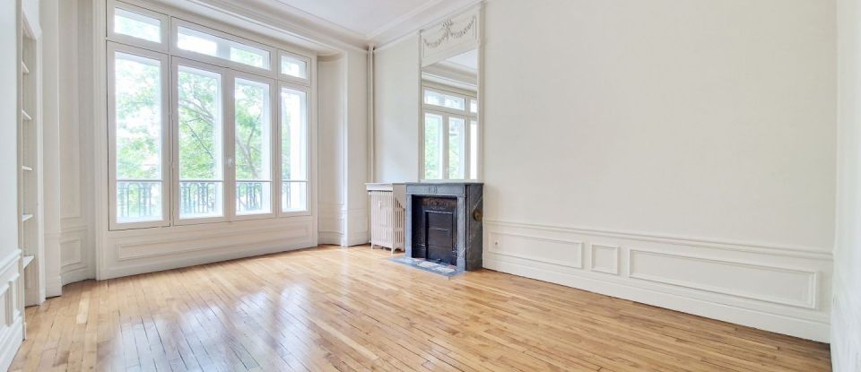 Apartment 7 rooms of 191 m² in Paris (75014)