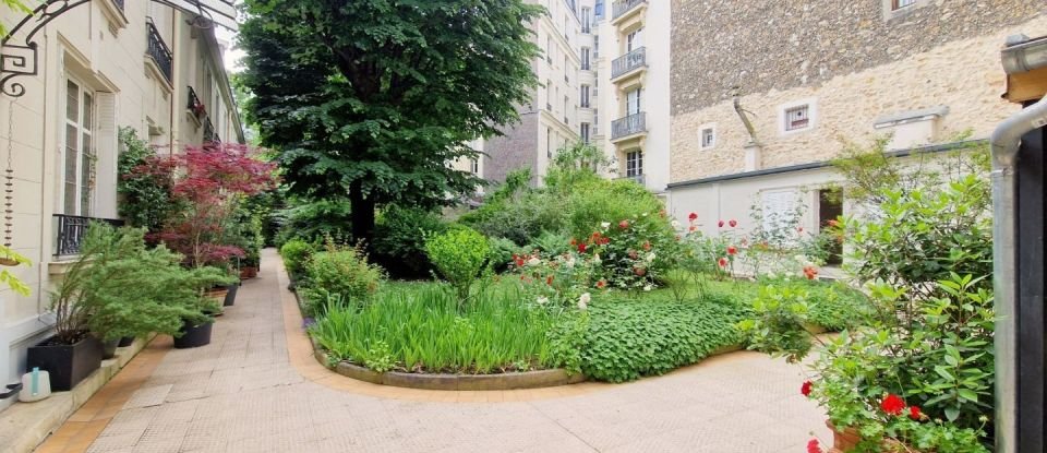 Apartment 7 rooms of 191 m² in Paris (75014)