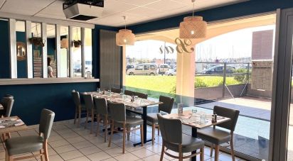 Restaurant of 150 m² in Grandcamp-Maisy (14450)