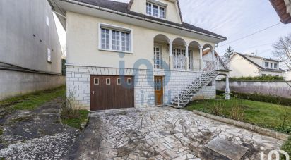 House 7 rooms of 140 m² in Quincy-sous-Sénart (91480)