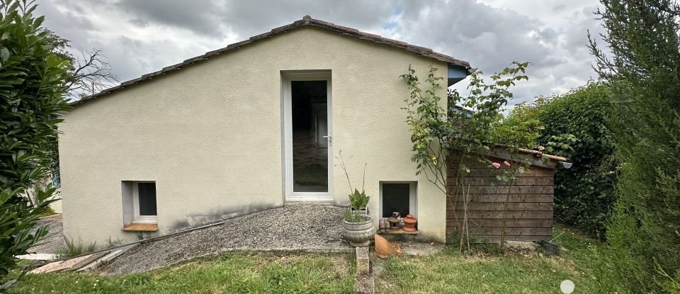 Maison traditionnelle 5 pièces de 101 m² à Pujols (47300)