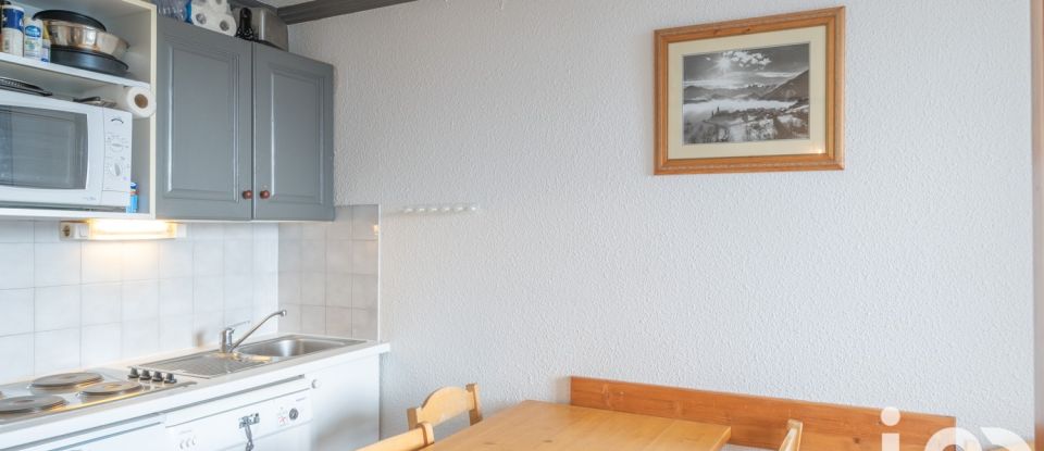 Apartment 2 rooms of 26 m² in Huez (38750)