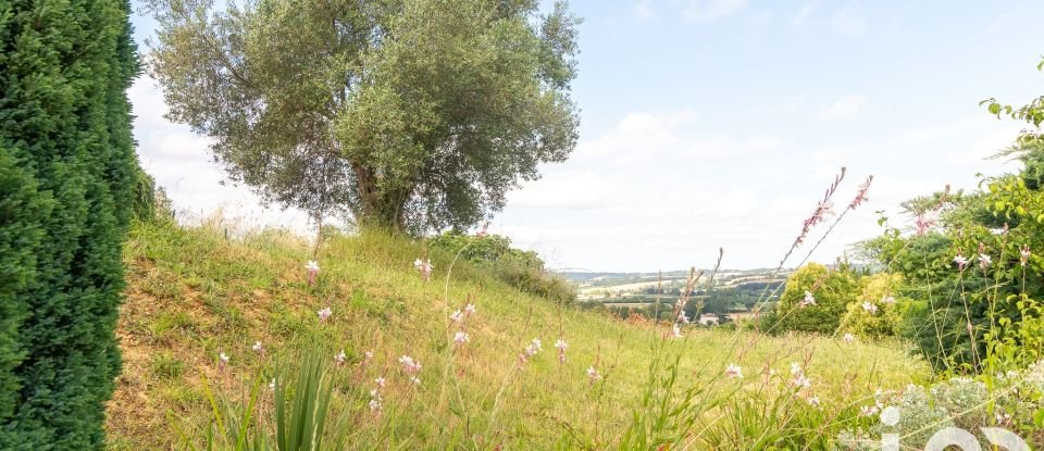 Traditional house 6 rooms of 128 m² in Larrazet (82500)