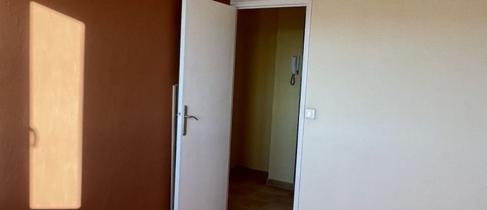 Apartment 3 rooms of 57 m² in Avignon (84000)