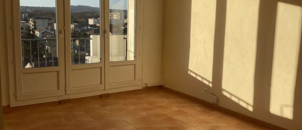 Appartement 3 pièces de 57 m² à Avignon (84000)